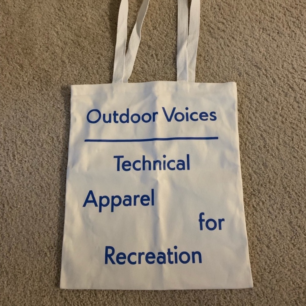 Outdoor voices tote